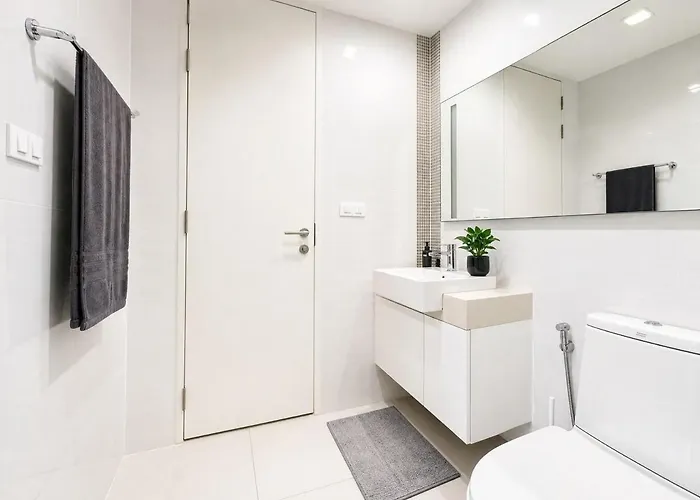 Cozy 1br With Sofa Bed - Infinity Pool Sathorn Apartment
