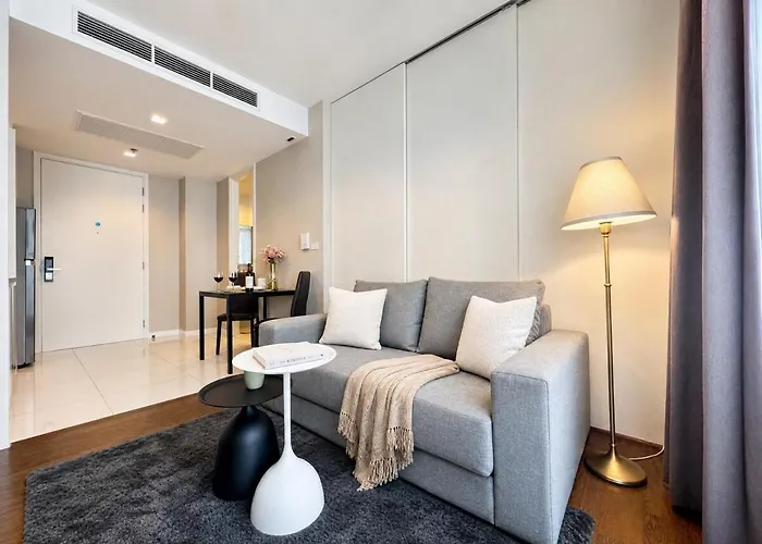 Cozy 1br With Sofa Bed - Infinity Pool Sathorn Apartment Bangkok